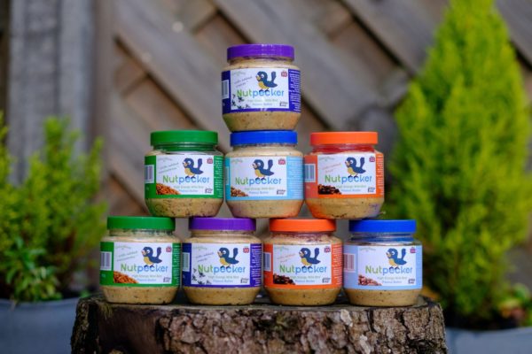 8 x 330g Jars Mixed NutPecker Peanut Butter Bird Food - Image 2